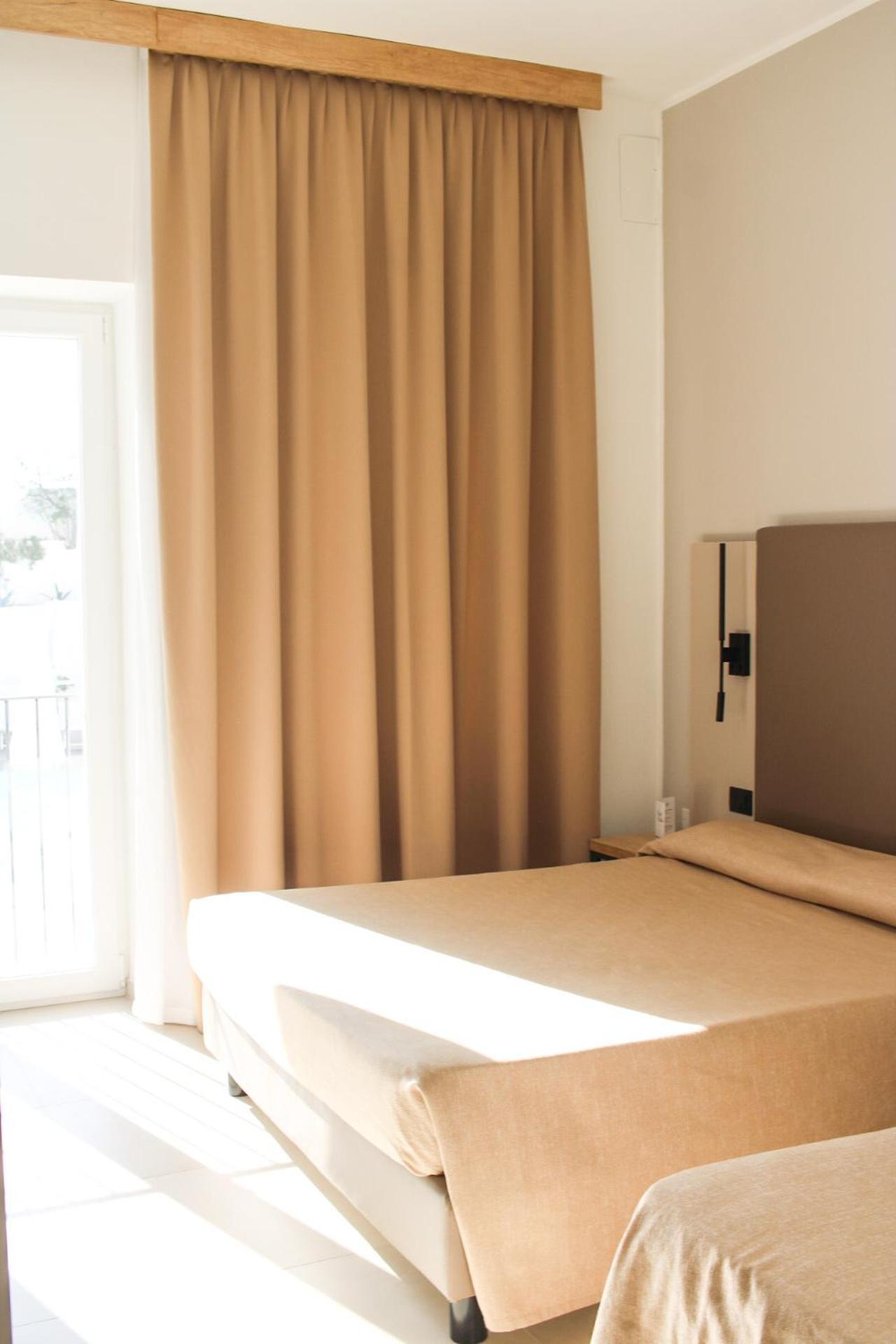 Hotel Falcone Vieste Extérieur photo