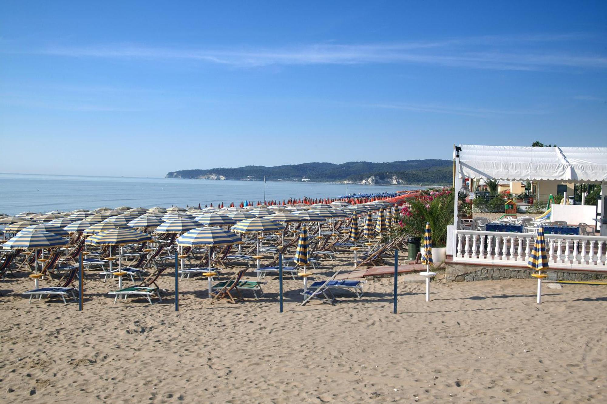 Hotel Falcone Vieste Extérieur photo