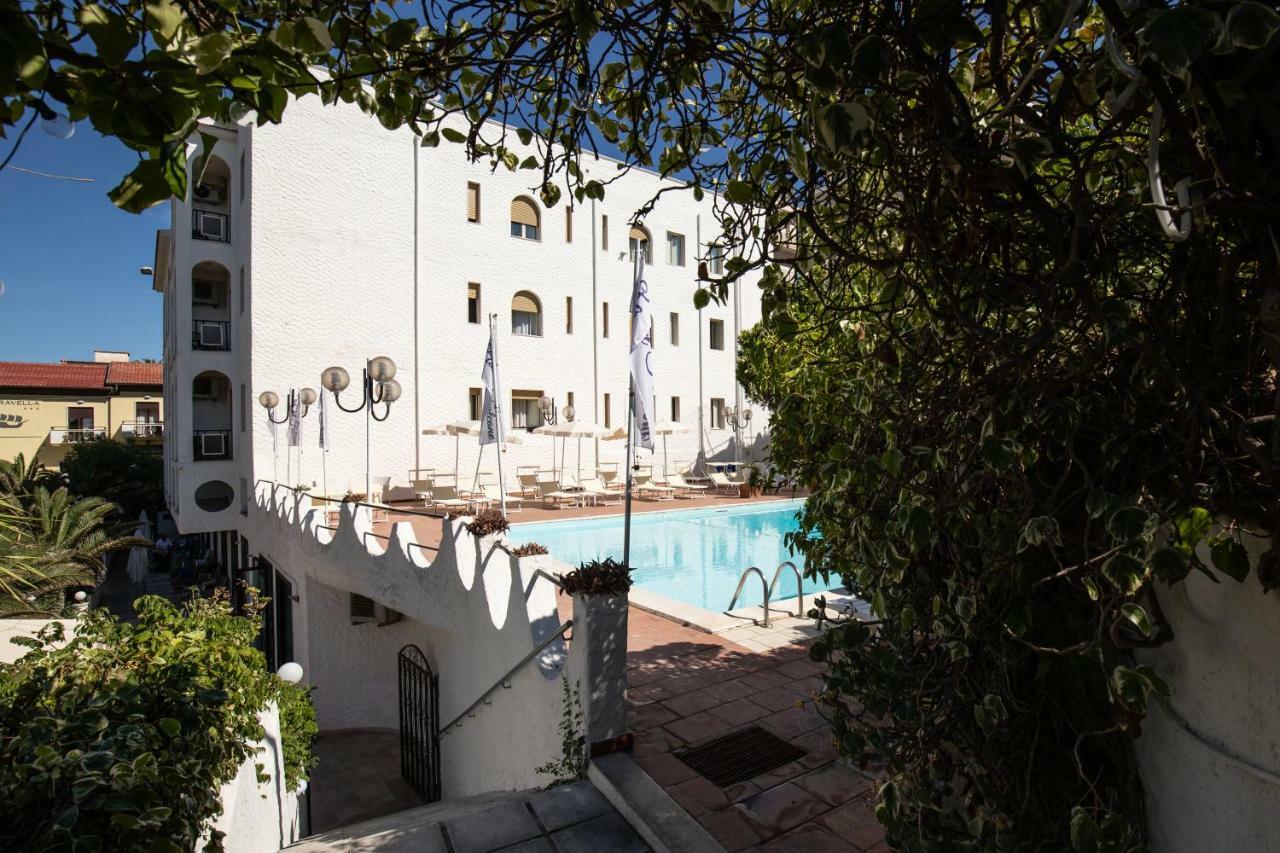 Hotel Falcone Vieste Extérieur photo